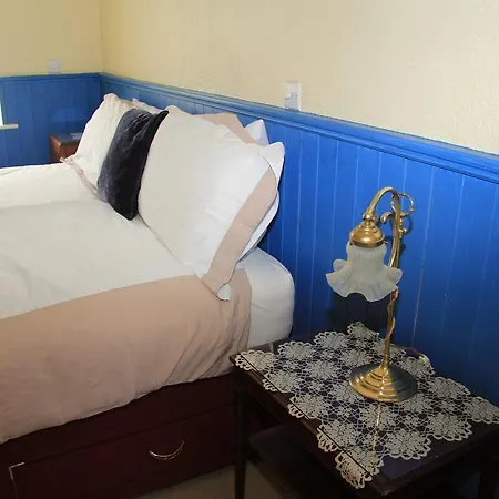 Glenboy Country * Oldcastle