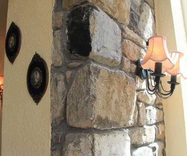 Glenboy Country Oldcastle